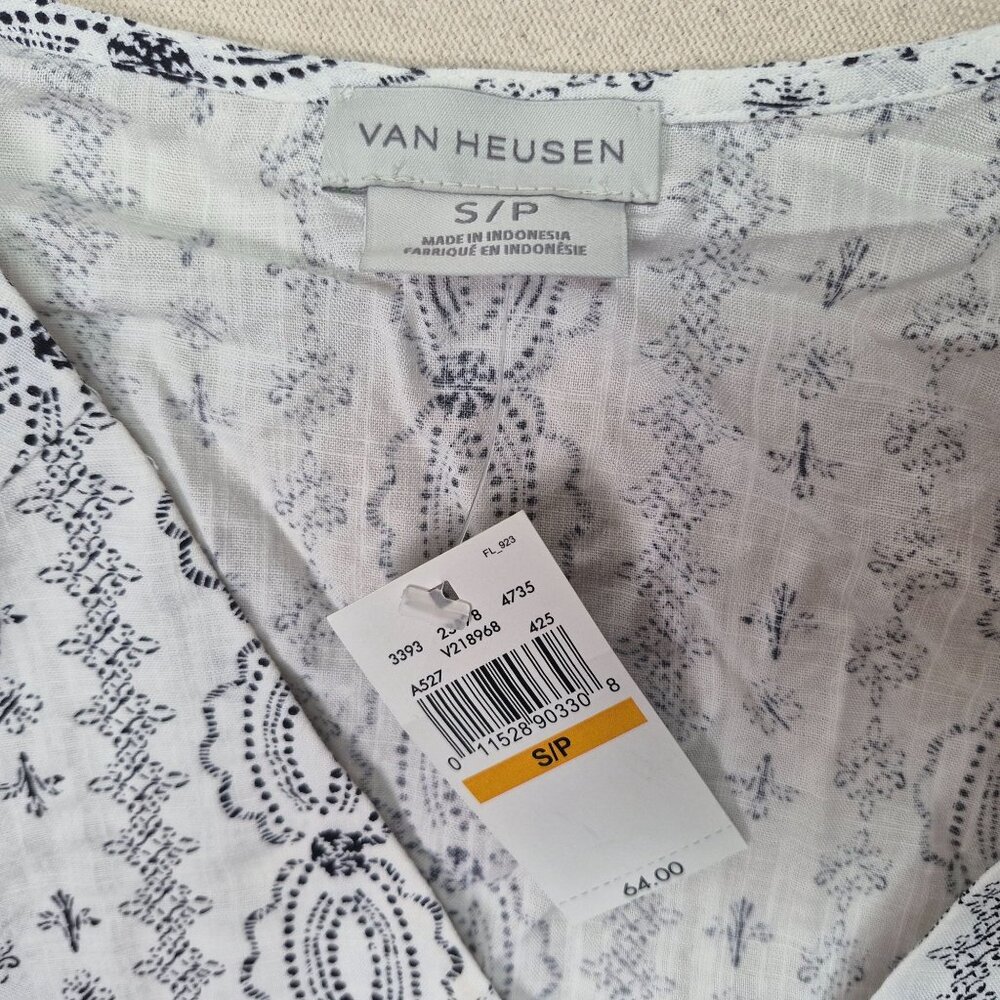 Van Heusen Women's V-Neck Button Up 3/4 Sleeve White/Black Sz S/P NEW WITH TAGS! - Picture 6 of 6